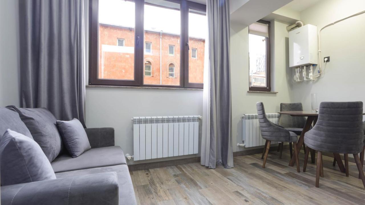 Stay Inn Apartments Near Northern Avenue Yerevan Bagian luar foto