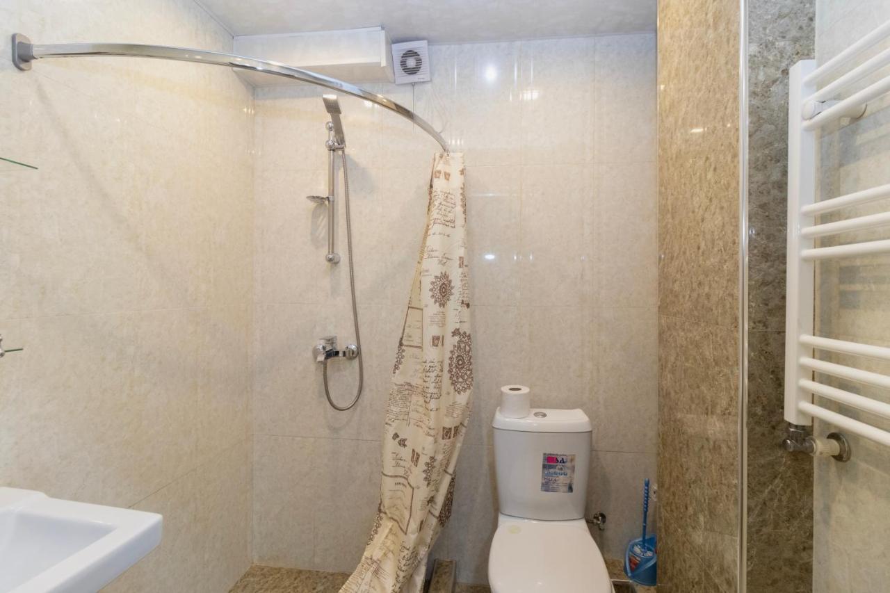 Stay Inn Apartments Near Northern Avenue Yerevan Bagian luar foto